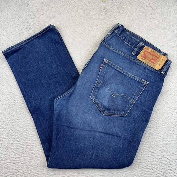 Levis 501 Jeans Mens 42x32 Blue Denim Straight Leg Button Fly Classic Stretch - Picture 1 of 14